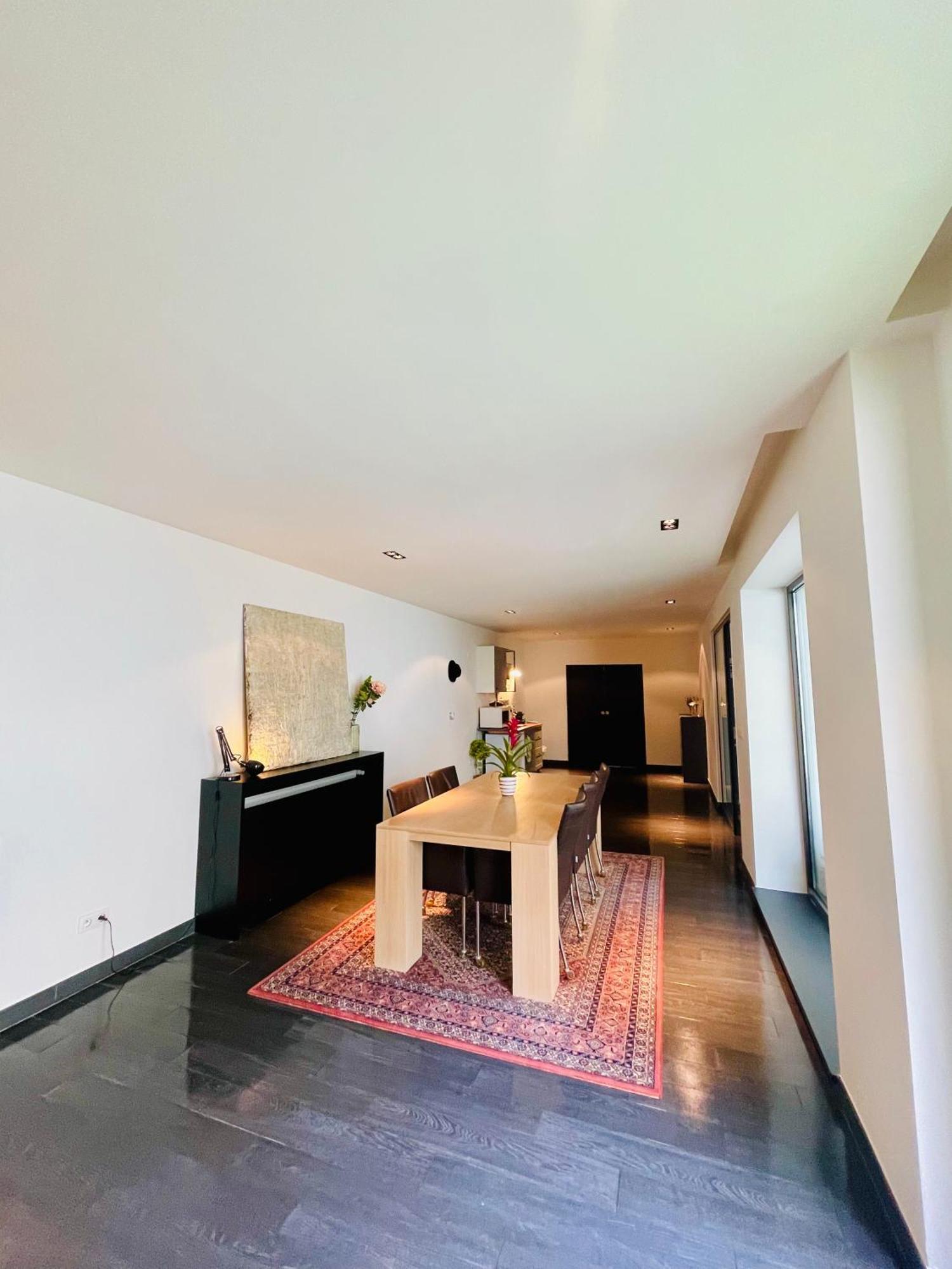 Down Town Spacious Loft Retreat With Private Parking Брюссель Екстер'єр фото